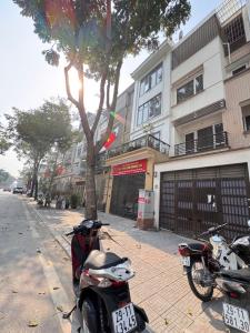 Vị trí vàng: Mặt ngõ Kim Đồng, Hoàng Mai, HN 58m², 5 tầng cách 1 nhà ra Mặt Phố, trung tâm giao thương, kinh doanh sầm uất.